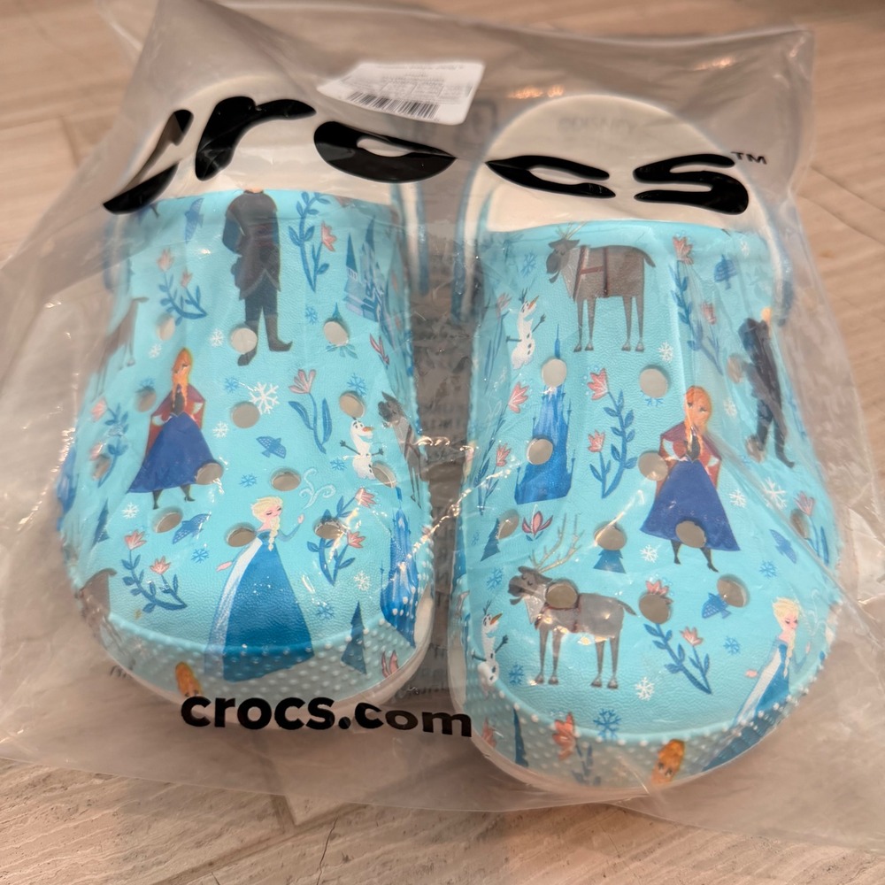 Crocs Frozen Baya Clogs Glitter Elsa Anna Olaf Water Travel Dance Casual Blue 12